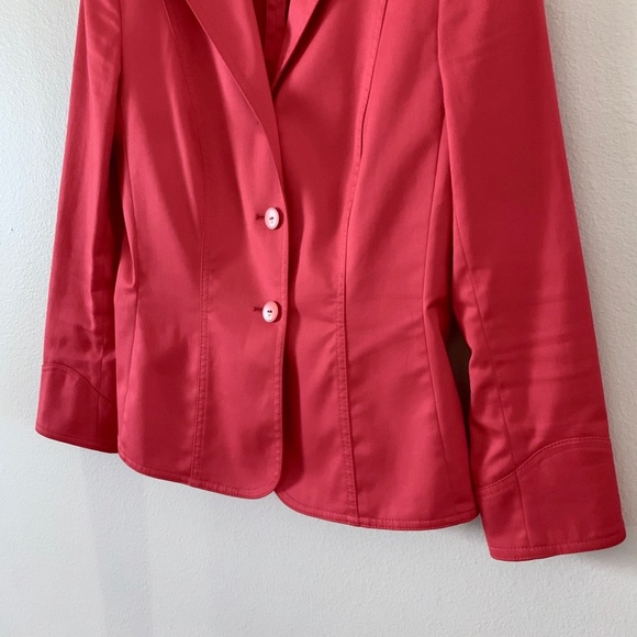 Escada red blazer 34 - Picture 2 of 7